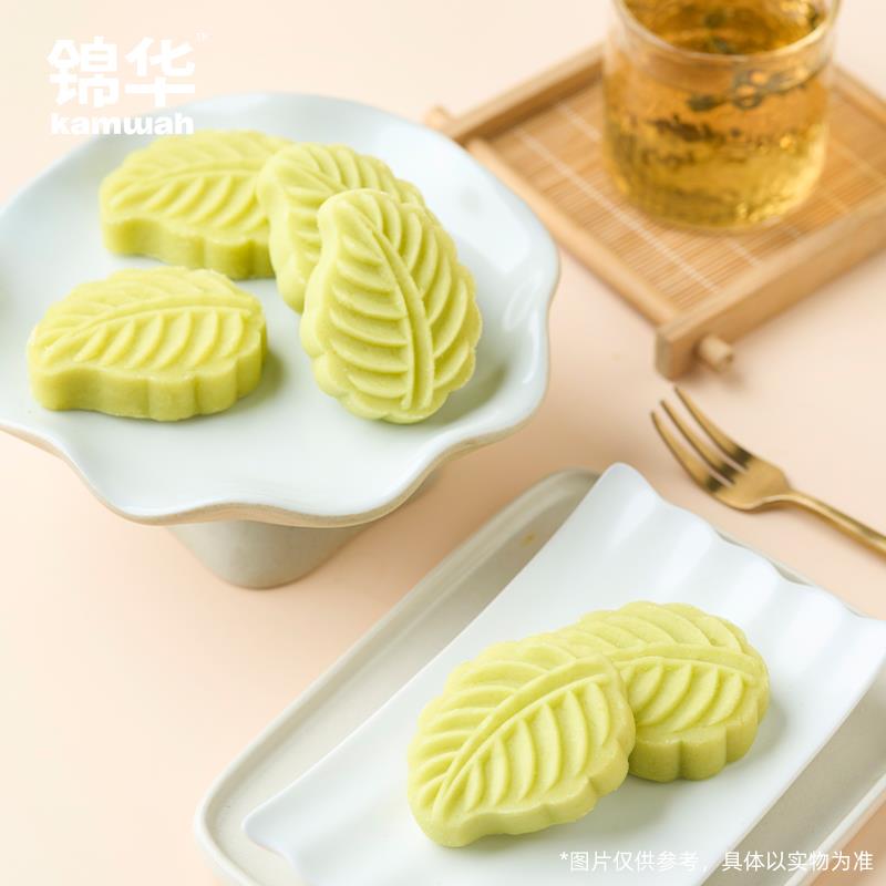 青梅雪芽绿豆糕.jpg